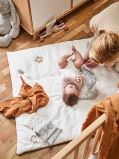 Brinquedos-Primeira idade-Tapete de atividades Montessori, em gaze de algodão biológico*, Amiguinhos