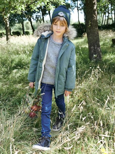 Parka com capuz, forro em sherpa e enchimento em poliéster reciclado, para menino AZUL ESCURO LISO COM MOTIVO+CASTANHO ESCURO LISO COM MOTIV+VERDE MEDIO LISO COM MOTIVO 