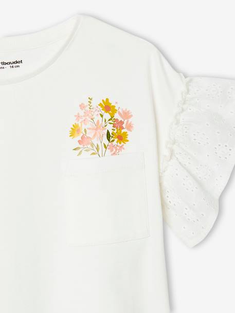 T-shirt com folho nas mangas em bordado inglês, para menina cru+pêssego 