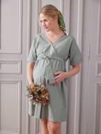 Vestido curto, cruzado, especial gravidez e amamentação verde-salva 