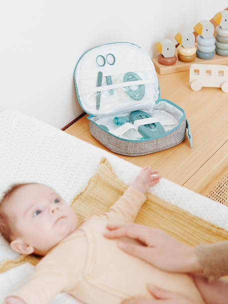Kit Cuidados Higiene com Estojo para Bebês - Total Bag - Leve Seu Produto  Com Estilo