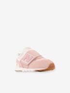 Sapatilhas com barras autoaderentes NW574CH1 NEW BALANCE®, para bebé rosa 