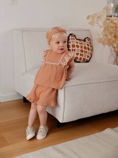 Conjunto bordado: blusa + calções + fita de cabelo, em gaze de algodão, para bebé