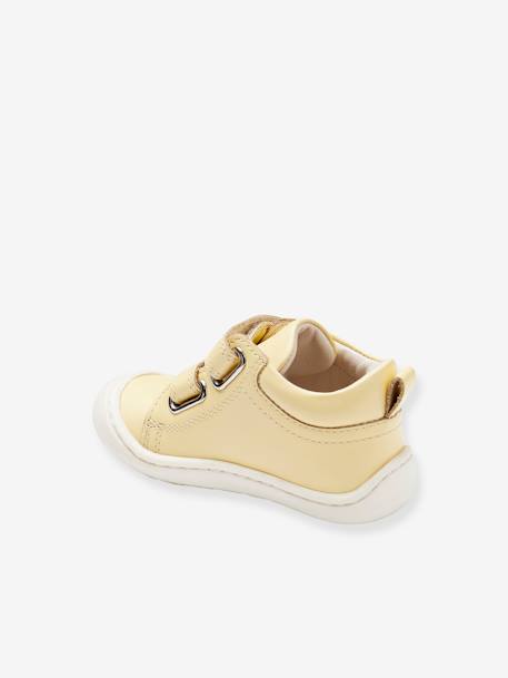 Botinhas em pele suave, barra autoaderente, para bebé, especial primeiros passos amarelo-pálido+bordeaux+dourado+fúchsia+rosa 