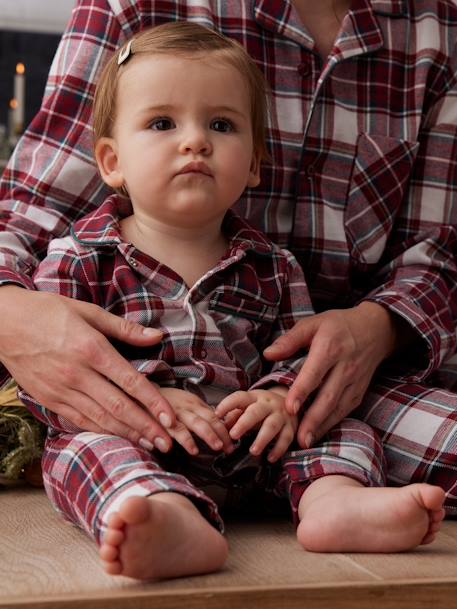 Pijama de Natal aos quadrados, para mulher da Coleção Cápsula Família quadrados vermelho 