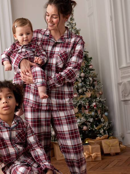 Pijama de Natal aos quadrados, para mulher da Coleção Cápsula Família quadrados vermelho 